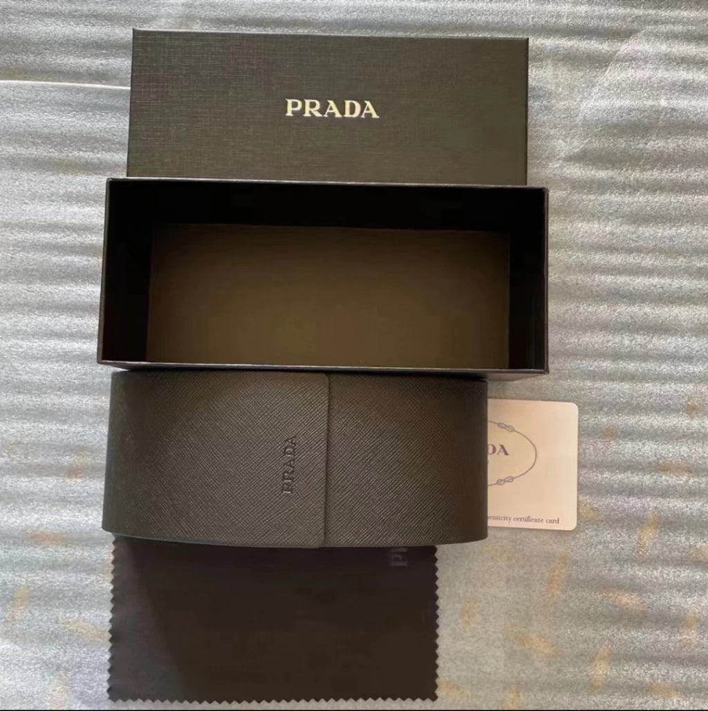 Lentes de sol Prada Classic