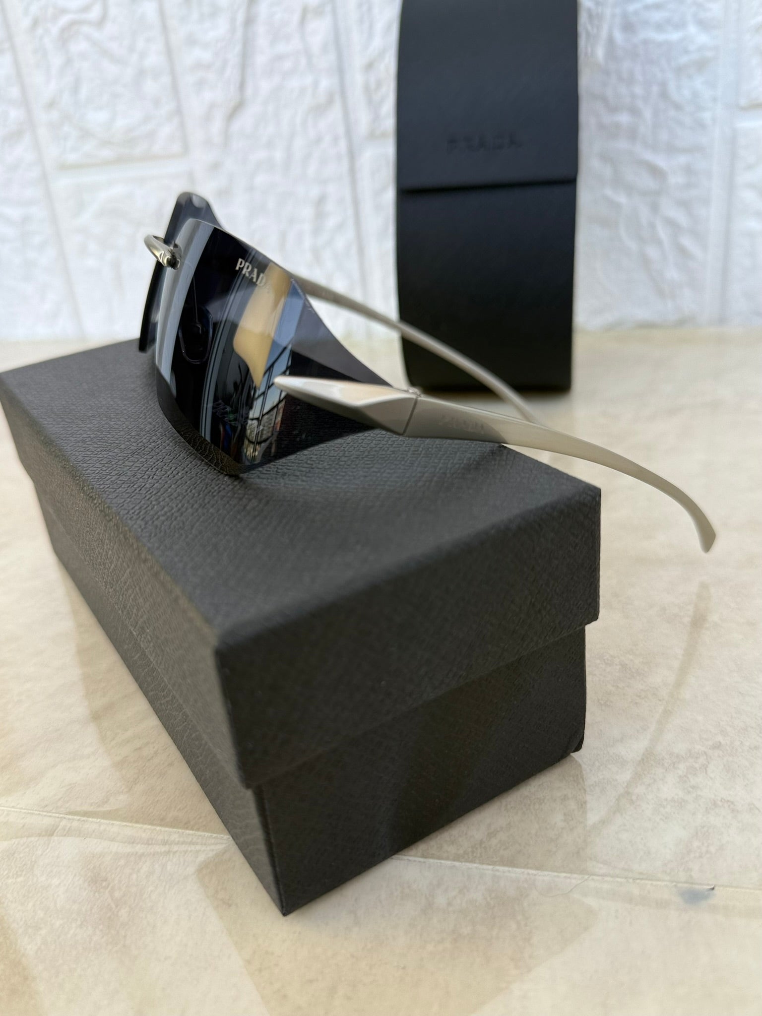 🕶️ Lentes de Sol Prada (Vidrio) – Calidad y Estilo Elegante