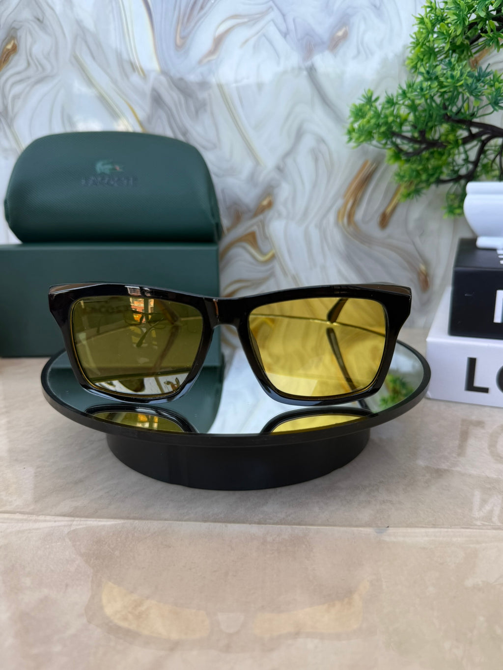 🕶️ Lentes de Sol La Coste  Negro Cuadrado – Lente Ámbar | Filtro UV