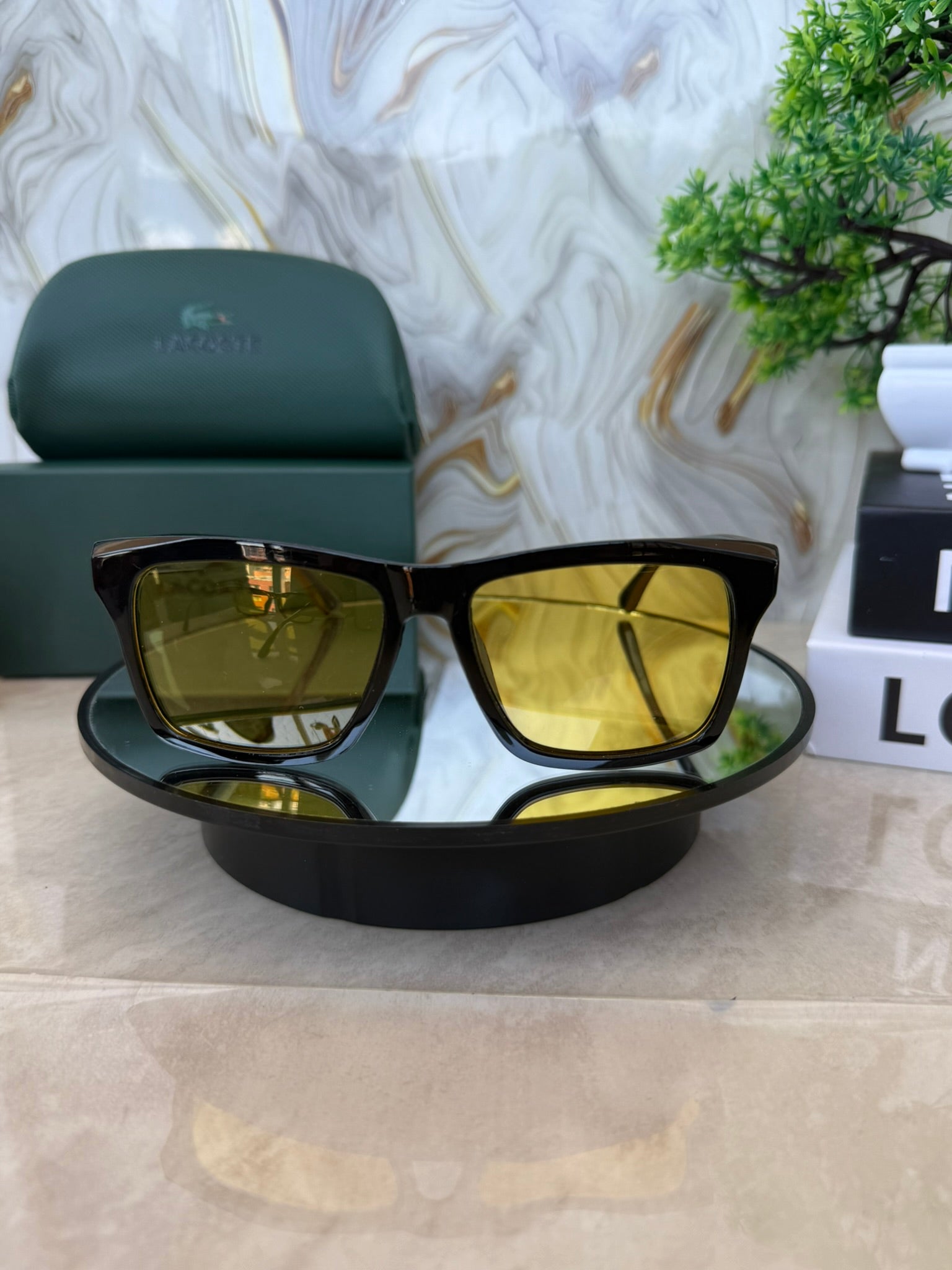 🕶️ Lentes de Sol La Coste  Negro Cuadrado – Lente Ámbar | Filtro UV