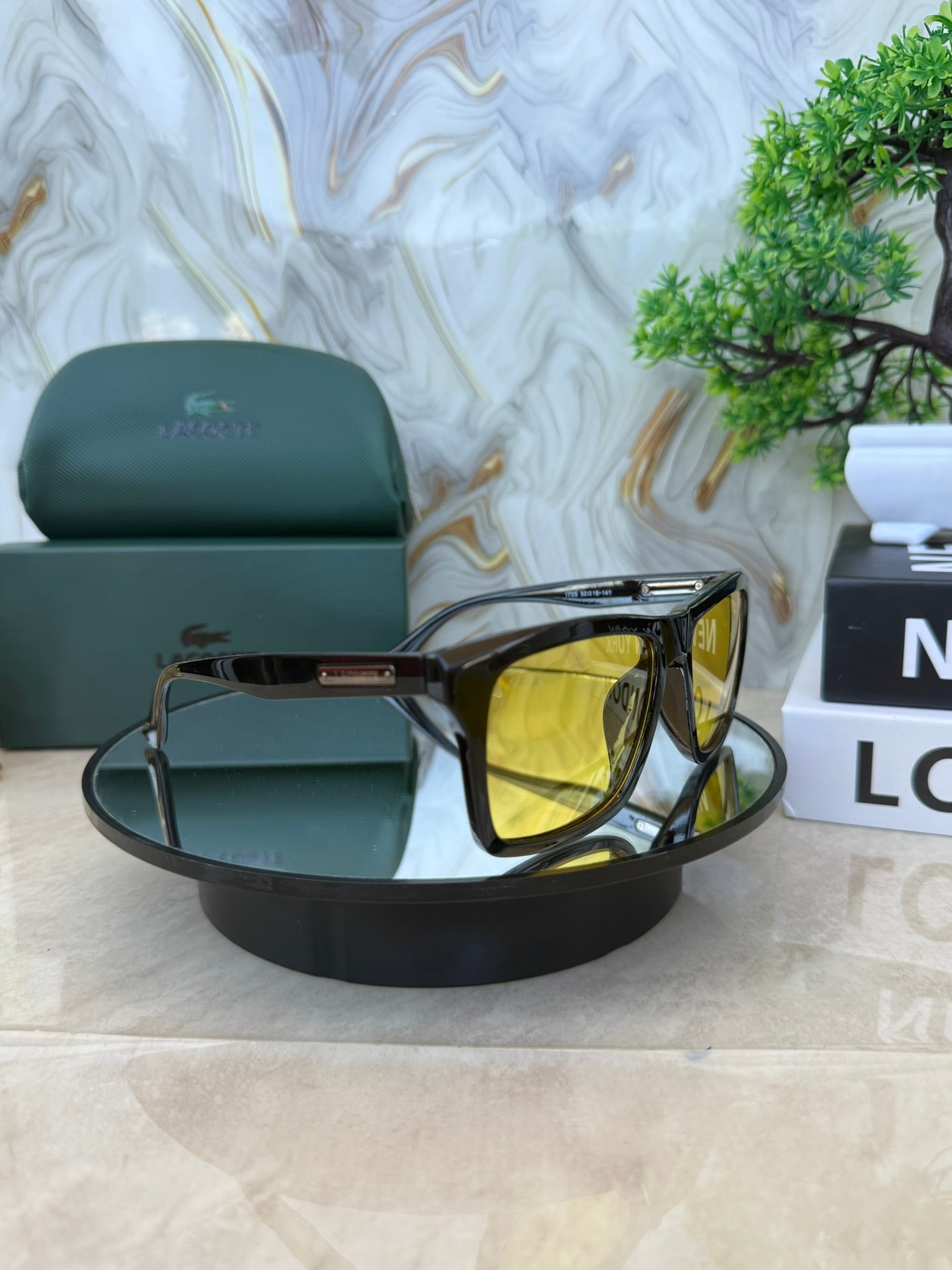 🕶️ Lentes de Sol La Coste  Negro Cuadrado – Lente Ámbar | Filtro UV