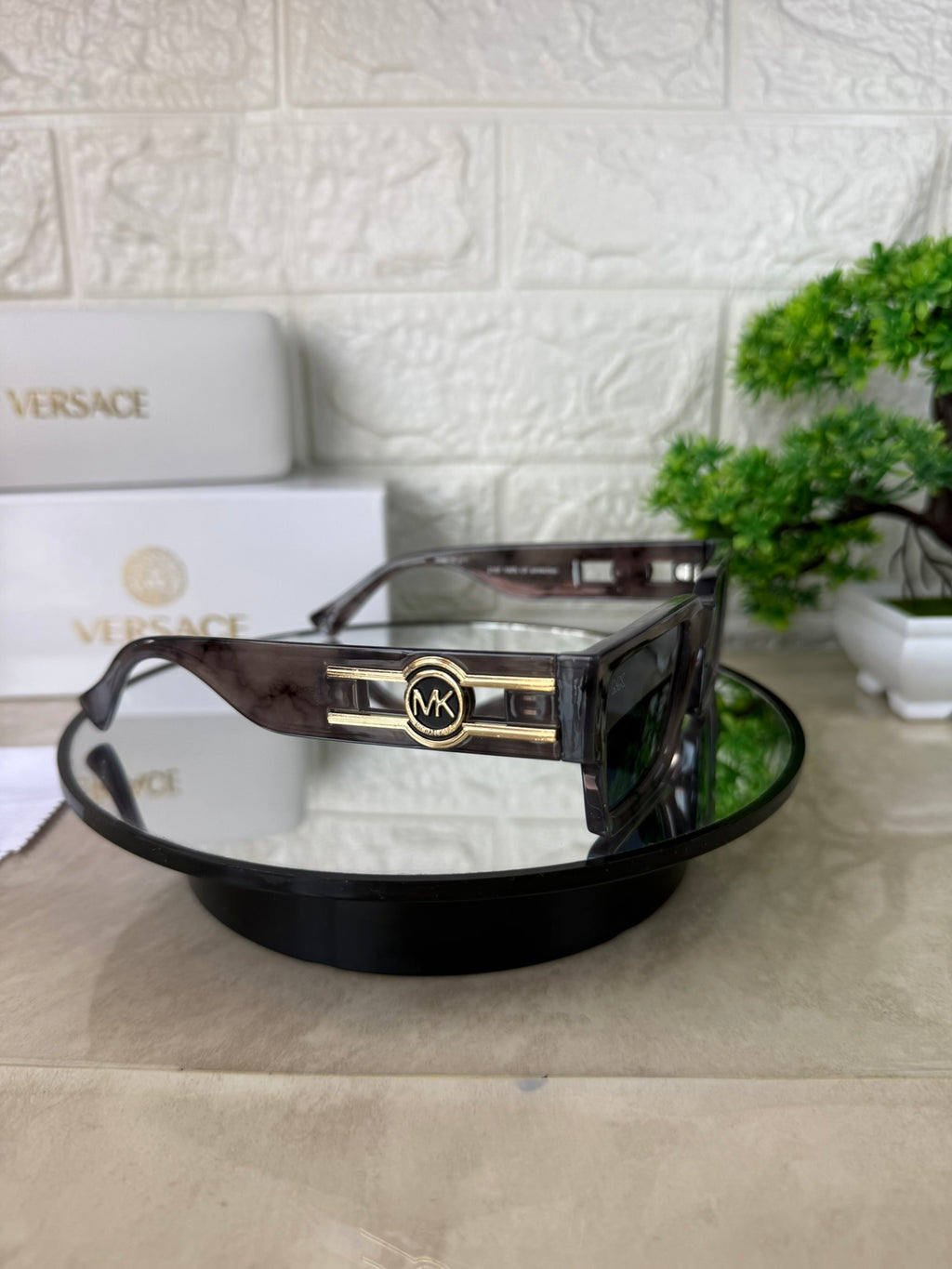 🕶️ Lentes de Sol MK – Estilo y Elegancia en Cada Look