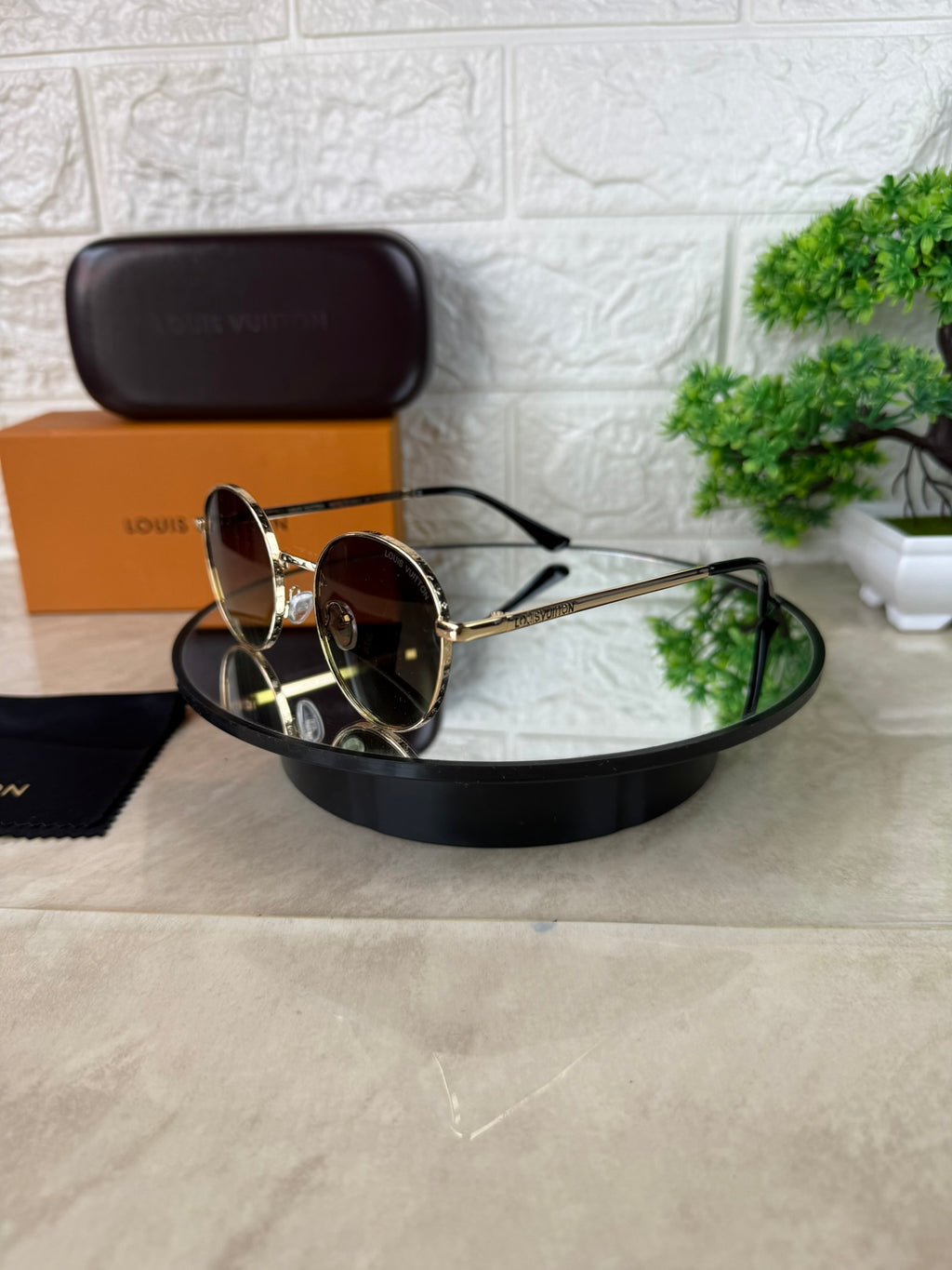 Lentes de sol LV Redondo