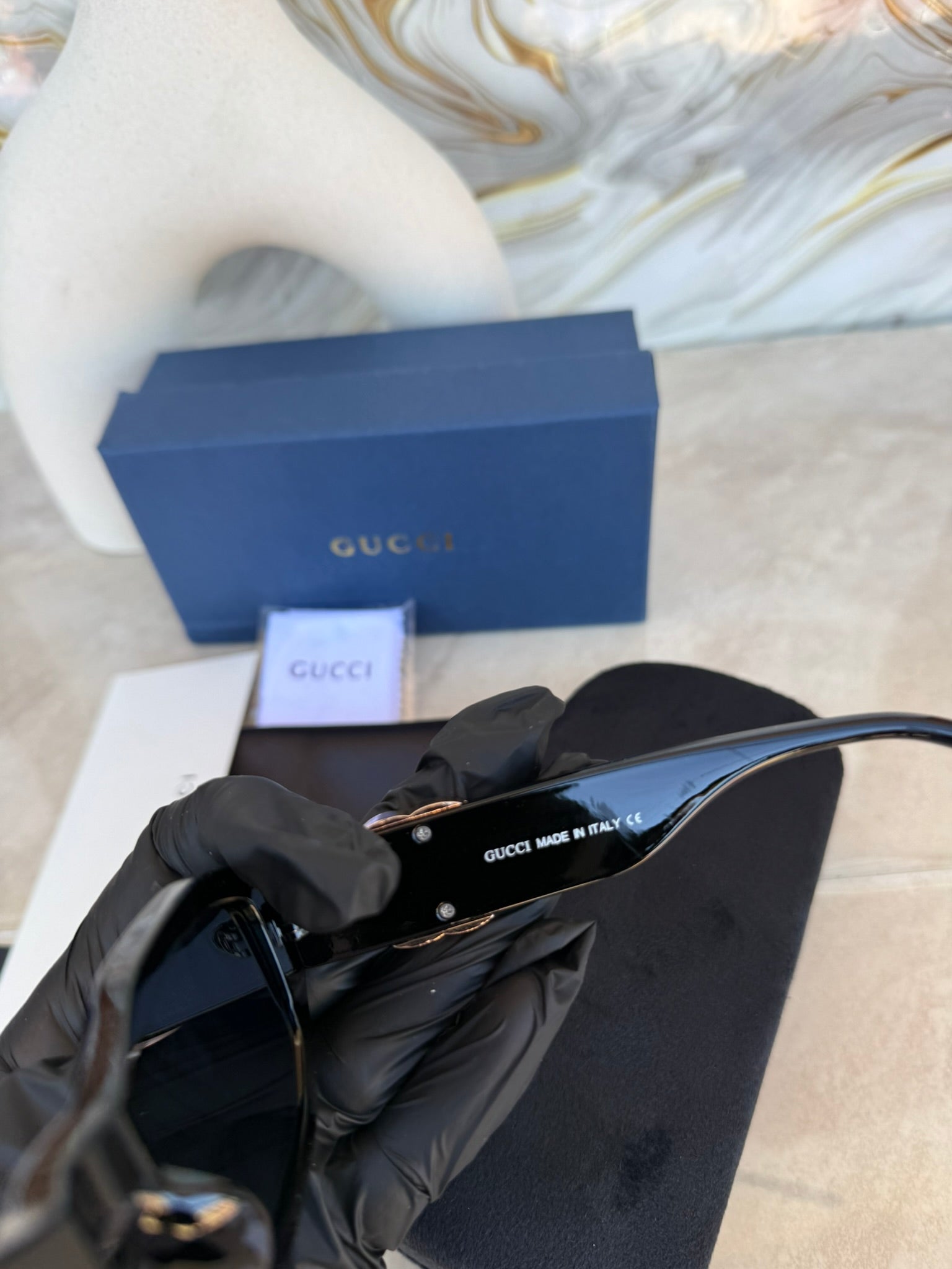 🕶️✨ Gafas Gucci – Modelo Oversize con Logo GG Iconic ✨🕶️