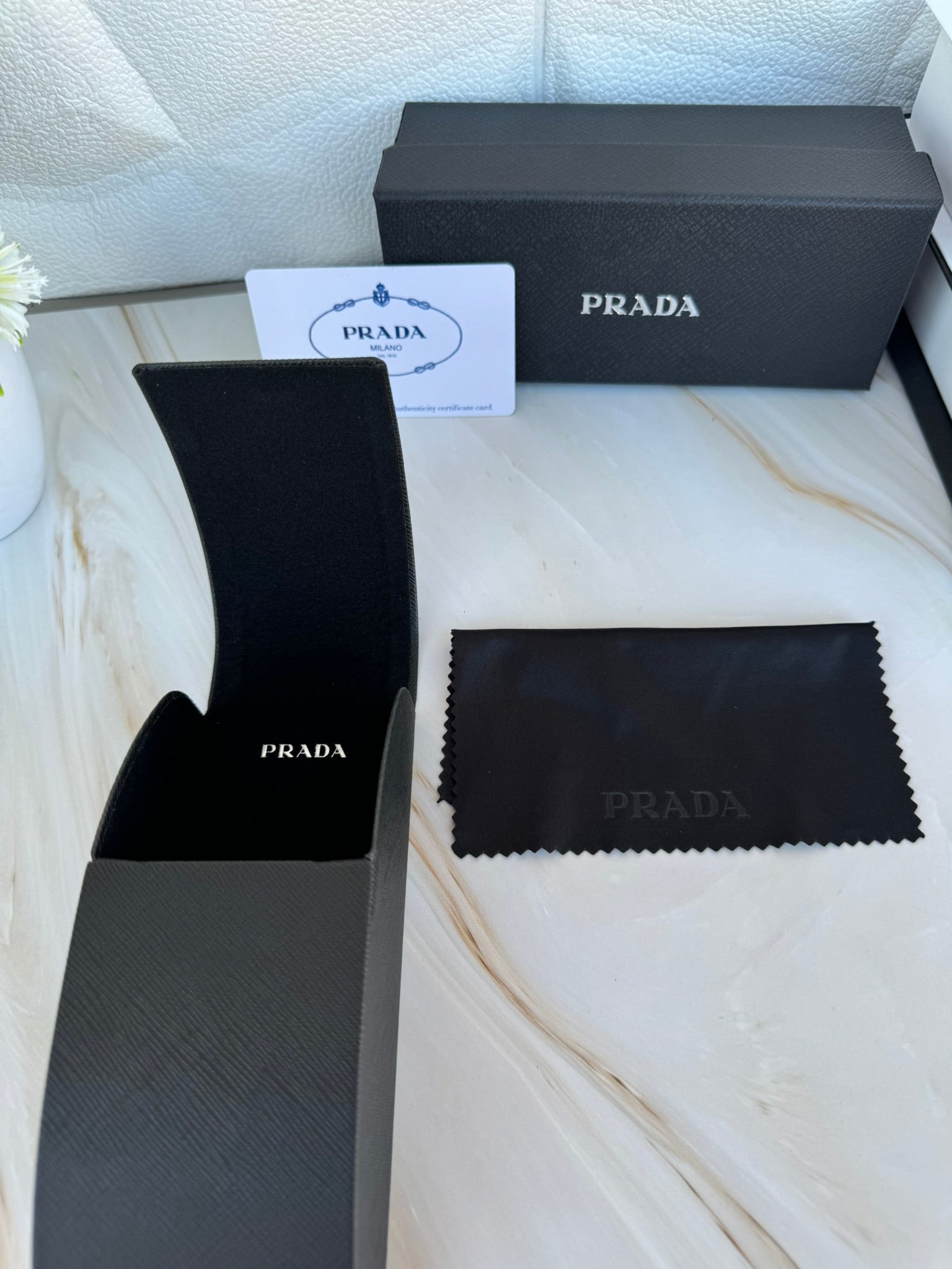 Cajas y estuche para lentes